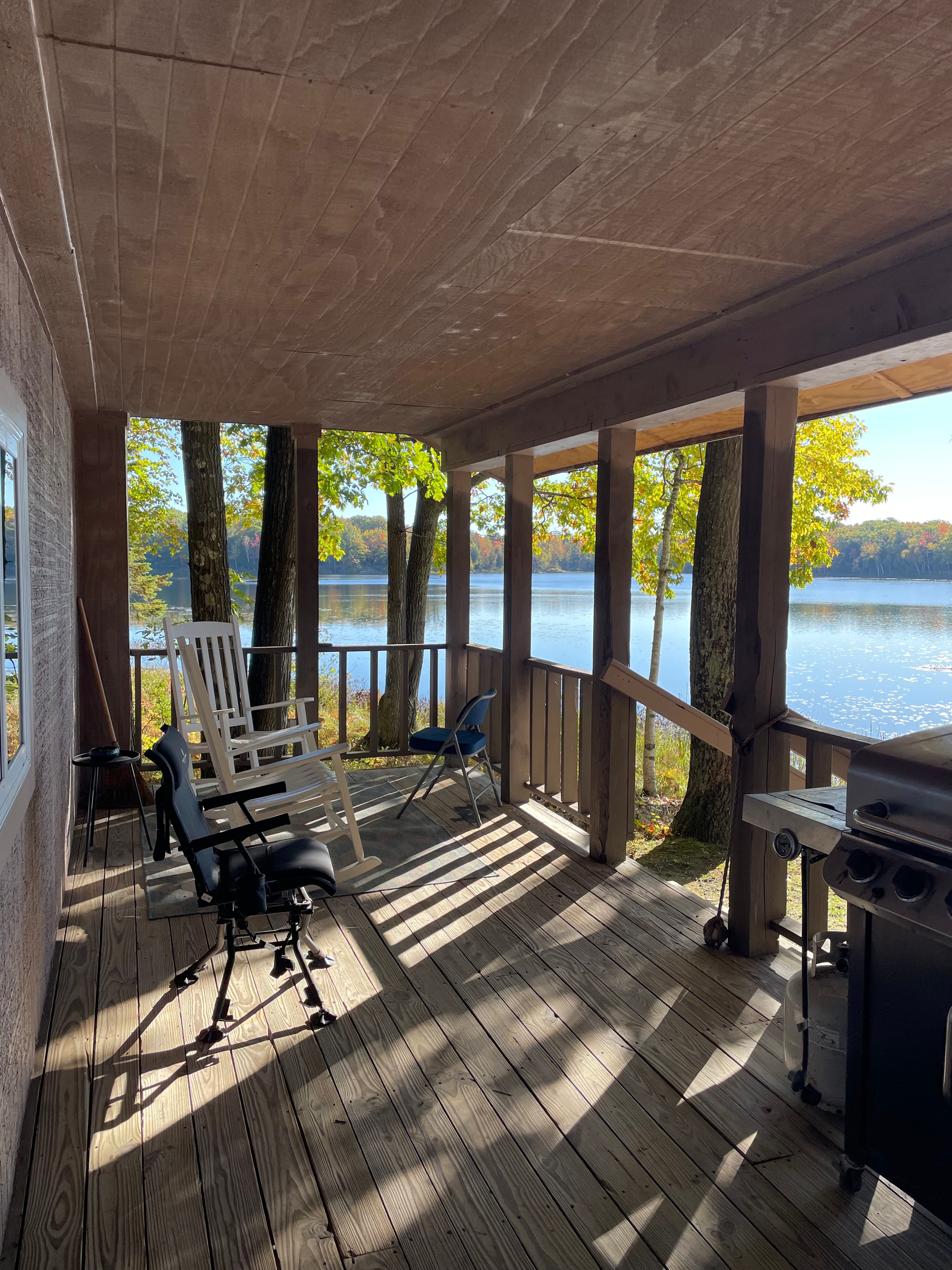 Black Bear cabin at Arrowhead Lake Camp